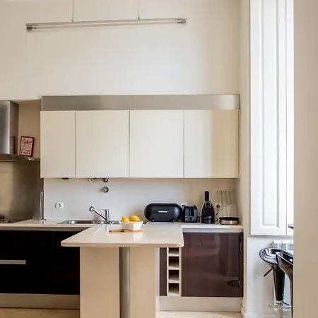 Apartment Plum Guide - Abel